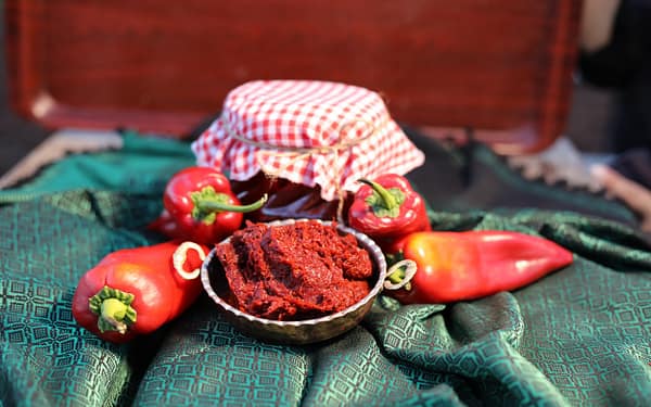 Acı Biber Salçası